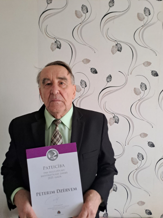 Piecus aktīvistus sumina ar goda zīmēm "Gada brīvprātīgais", jēkabpilietim – Atzinības raksts