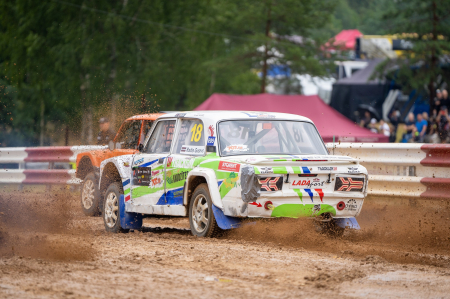 Latvijas autokrosa čempionātam sporta kompleksā “Pilskalni” 10 gadu jubileja