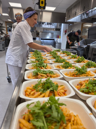 Preiļu skolu pavāri apmeklē Karlštati Zviedrijā un gūst pieredzi skolēnu ēdināšanā (FOTO)