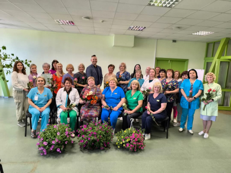 Jēkabpils slimnīcā Starptautiskajā māsu dienā sumina medicīnas māsas (FOTO)
