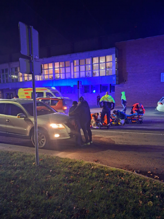 Jēkabpilī, Brīvības ielā piektdienas vakarā noticis satiksmes negadījums, ir cietušie (FOTO)