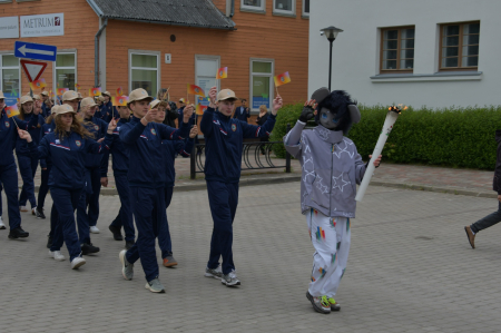 Jēkabpilij svinīgi nodod Latvijas Jaunatnes X Olimpiādes lāpu (FOTO)(VIDEO)