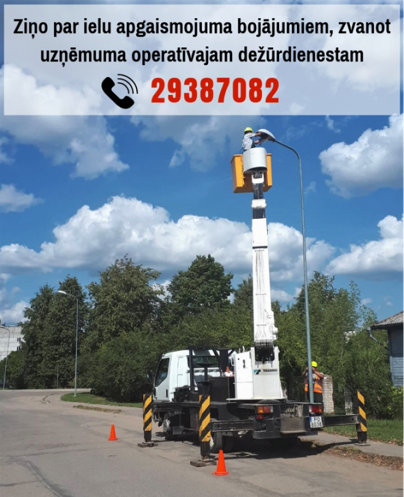 Skaidro kāpēc reizēm gaišajā diennakts laikā deg ielu apgaismojums