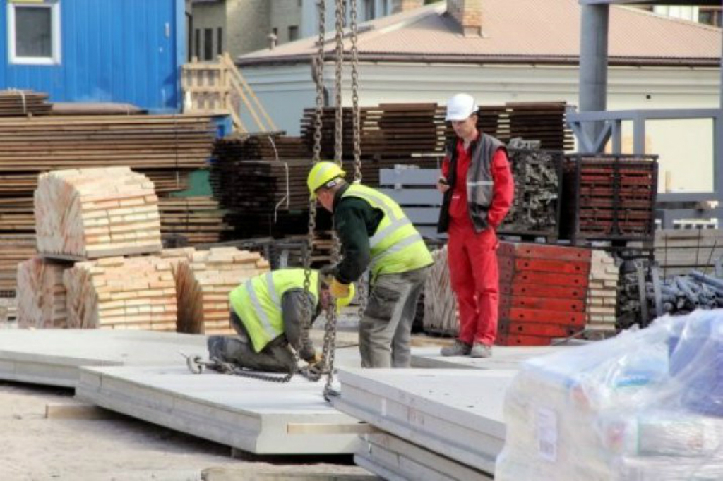 Bezdarba līmenis Latvijā trešajā ceturksnī samazinājies līdz 7%