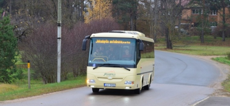 No  3.decembra noteiktas izmaiņas vairākos Jēkabpils autobusu parka maršrutos