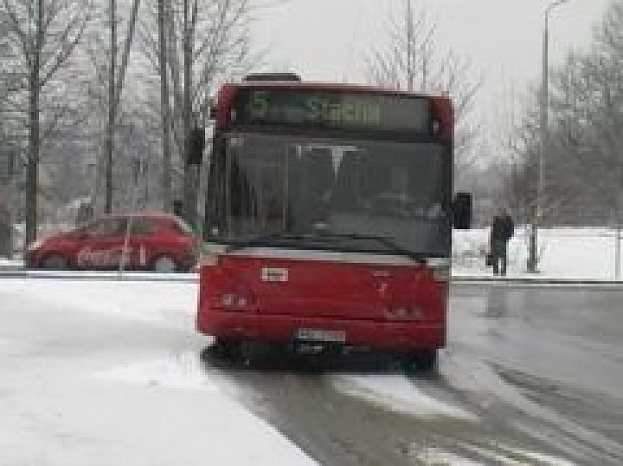 Jēkabpilī Jaungada naktī bez maksas varēs braukt papildus norīkotajos pilsētas autobusos