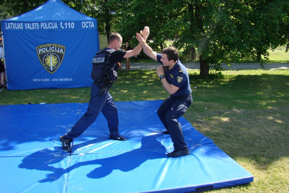 Ja vēlies kļūt par policistu, nāc uz iepazīsti šo darbu Ēnu dienā!