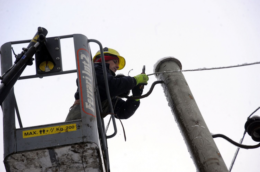 Vislielākie elektrotīkla bojājumi vēja dēļ bija Jēkabpils, Aizkraukles un Bauskas apkaimē