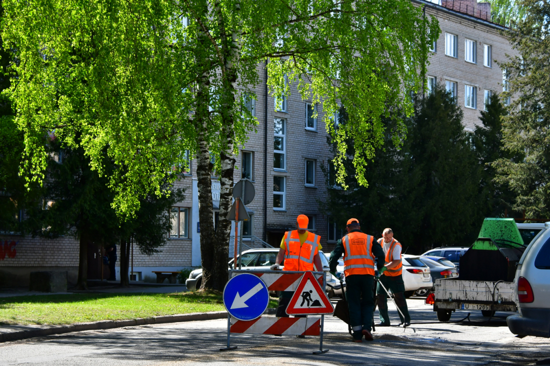 Jēkabpilī notiek plānotie ielu uzturēšanas darbi