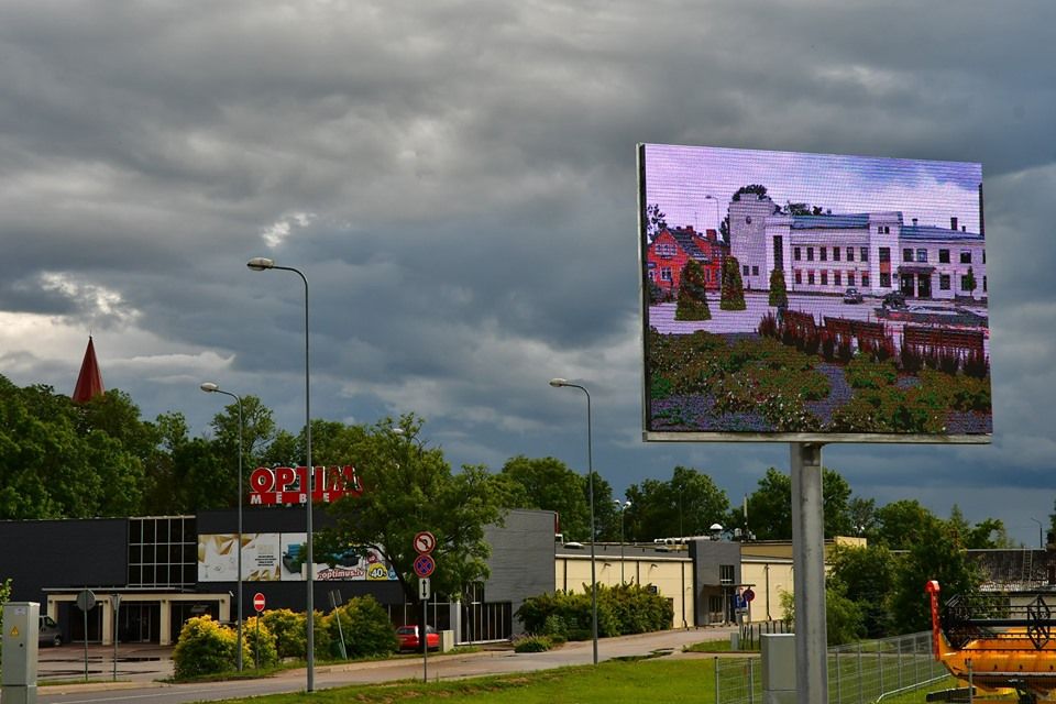 Jēkabpilī uzstādīts ekrāns ar informāciju par tūrisma objektiem un pasākumiem