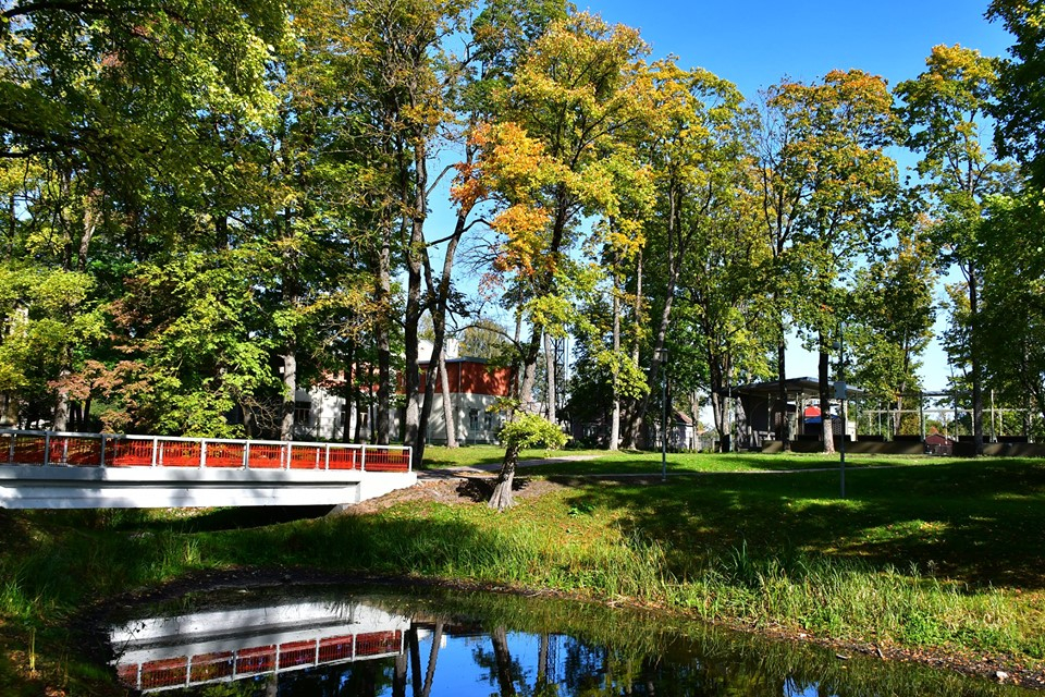 Aukstuma viļņa ietekmē jau nākamnedēļ beigsies zelta rudens