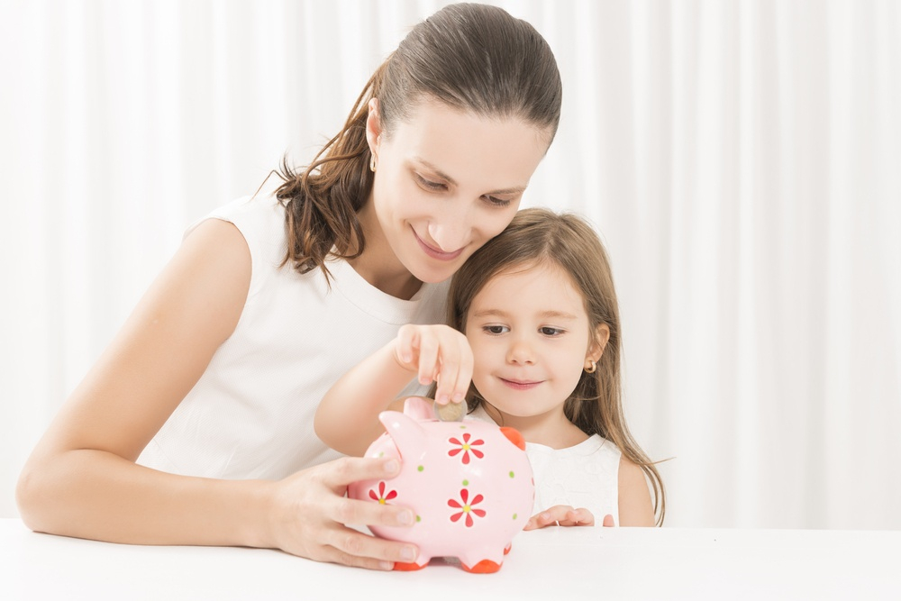 Ko par finansēm vajadzētu mācīt saviem bērniem