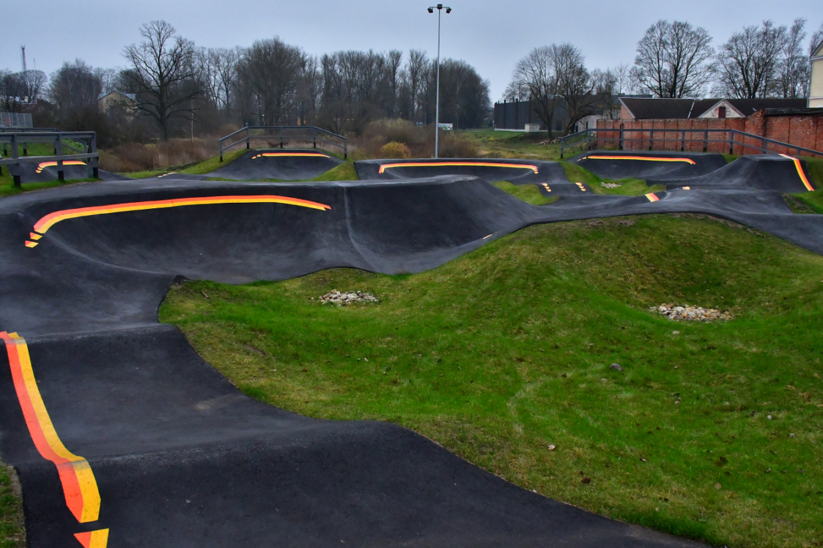 Jēkabpils pilsētas pašvaldība aukstajā sezonā Pump-track trasi neapgaismos