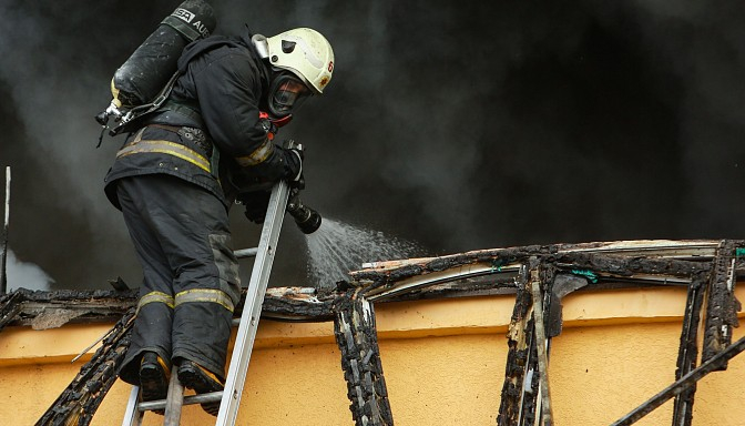 Zemgalē ugunsdzēsēji glābēji 2019.gadā ugunsgrēkos izglāba 56 cilvēkus, Jēkabpilī -17(Grafiki)