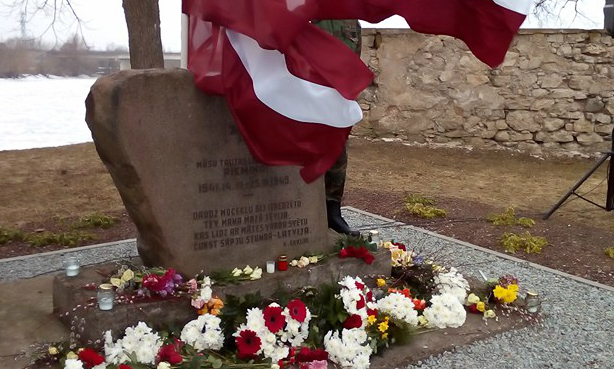Latvijā šodien bez publiskiem pasākumiem piemin komunistiskā genocīda upurus