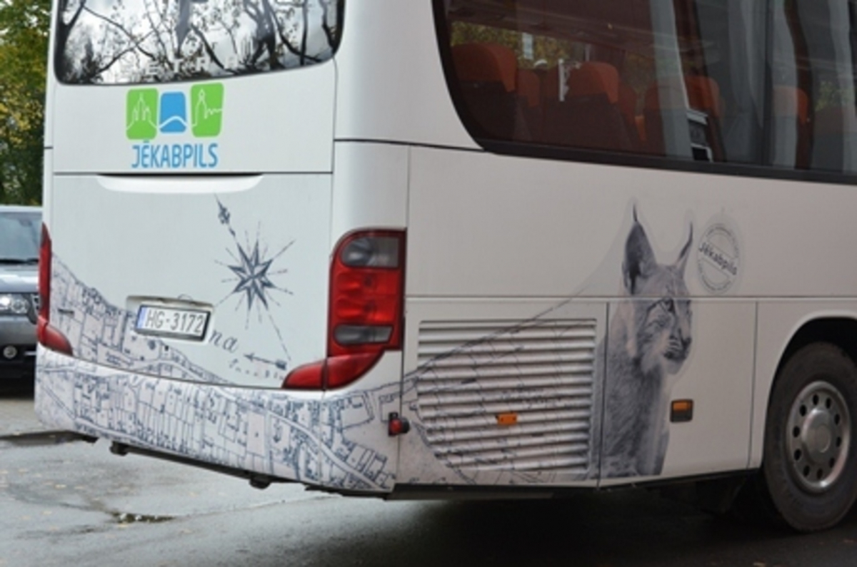 No septembra Jēkabpils skolu skolēniem par braucienu pilsētas autobusā nebūs jāmaksā 