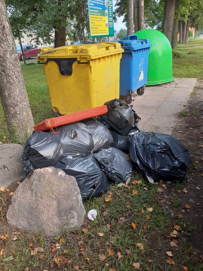 Jēkabpilī fiksētie atkritumu šķirošanas laukumu piemēslošanas gadījumi tiks nodoti policijai