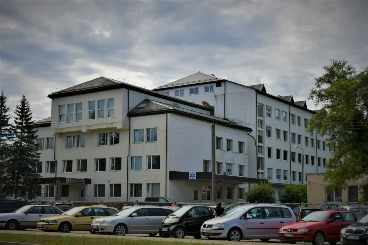 Personāla trūkumu dēļ Jēkabpils slimnīcā apturēta plānveida operāciju veikšana
