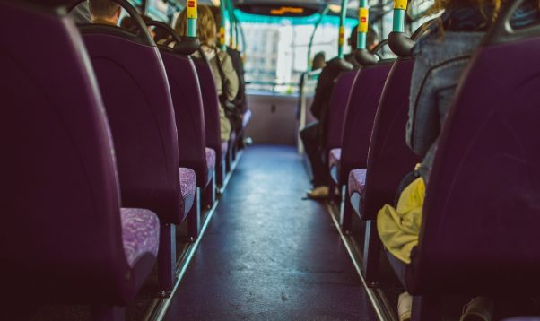 SPKC brīdina: Vilcienā Lielvārde-Rīga un autobusā Rīga-Jēkabpils-Varakļāni-Rēzekne braucis inficēts pasažieris