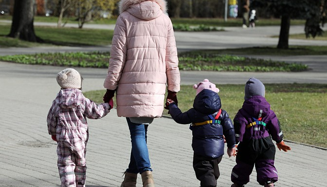 Koalīcija atbalsta 500 eiro Covid-19 pabalstu par katru bērnu