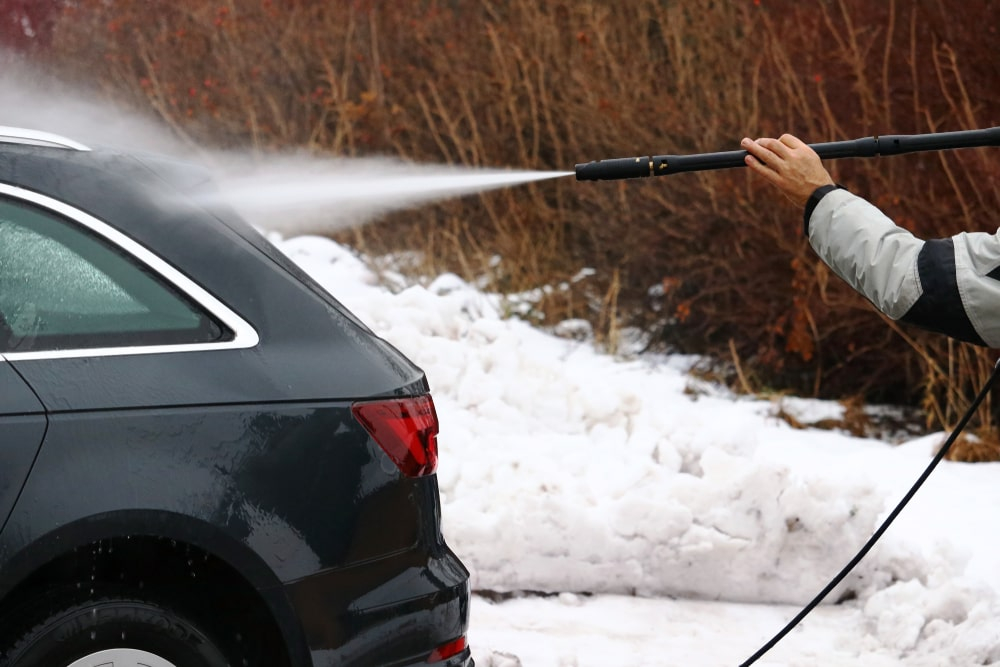 Auto mazgāšāna ziemas laikā? 5 ieteikumi tieši Tev!