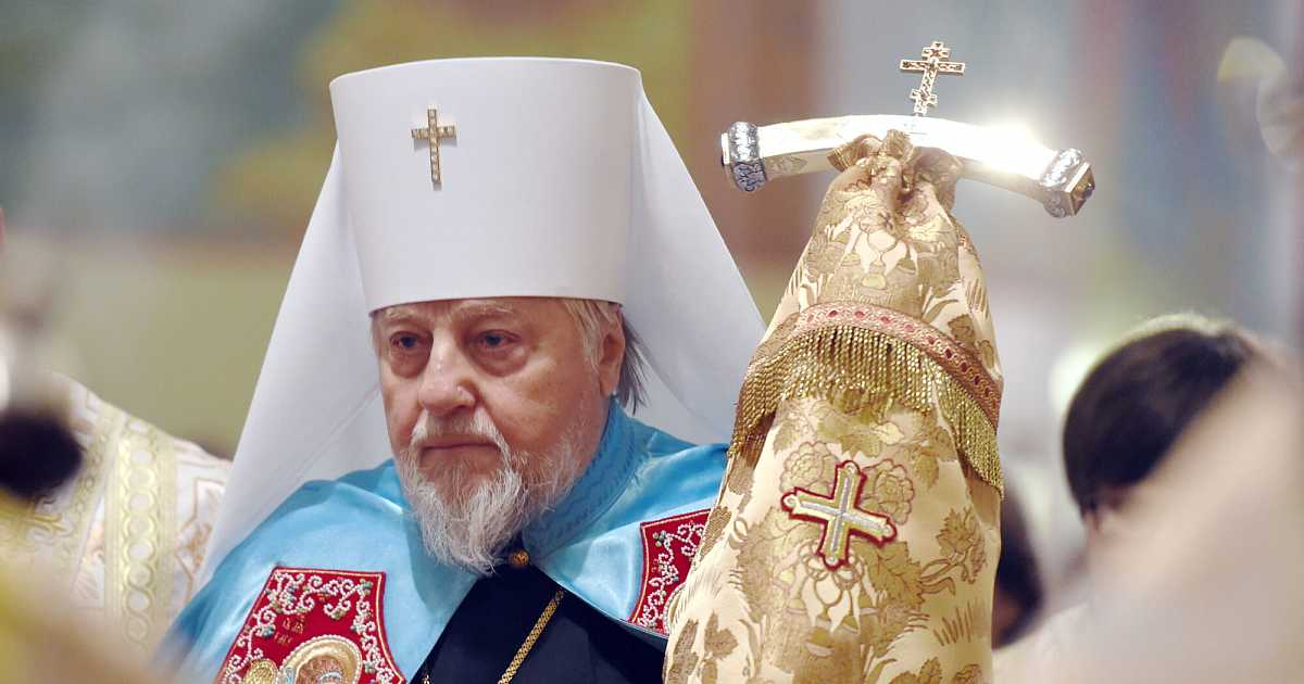 Митрополит Александр в православную Пасху призвал не предаваться унынию и помнить о ближних