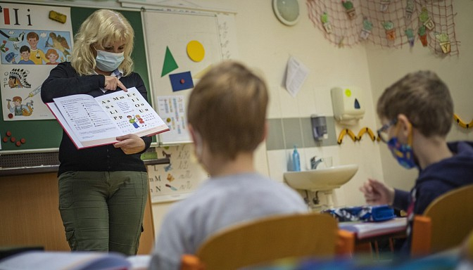 No 11.oktobra, noteiktas izmaiņas Jēkabpils novada izglītības iestāžu darbā
