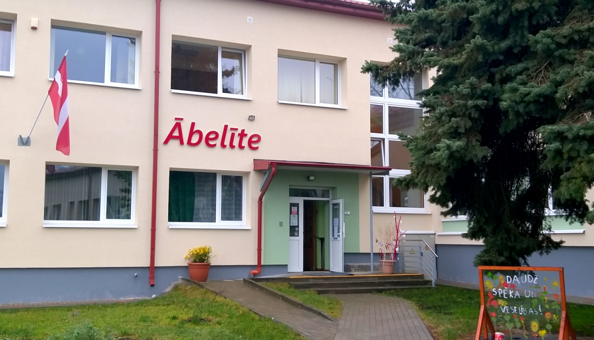 Svinīgi atzīmē bērnudārza "Ābelīte" energoefektivitātes paaugstināšanas darbu pabeigšanu