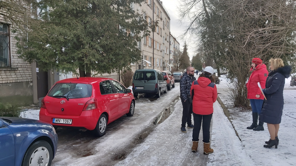 Sāksies siltināšanas būvdarbi Jēkabpilī, Dārzu ielā 7 un Liepu 22