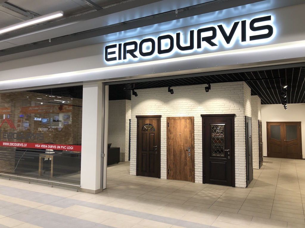 Durvju izvēle mājoklim: Ko ņemt vērā?