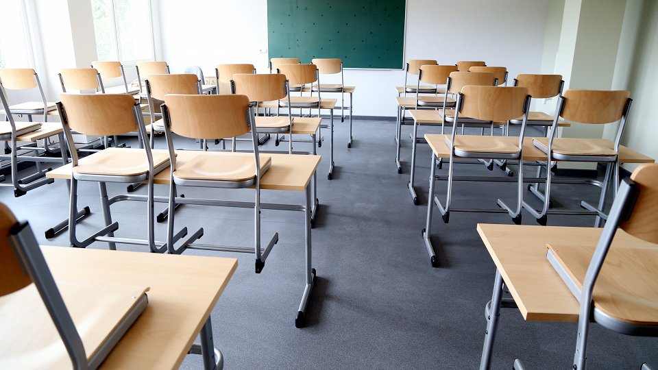 Pedagogi vienojas beztermiņa streiku sākt 19.septembrī