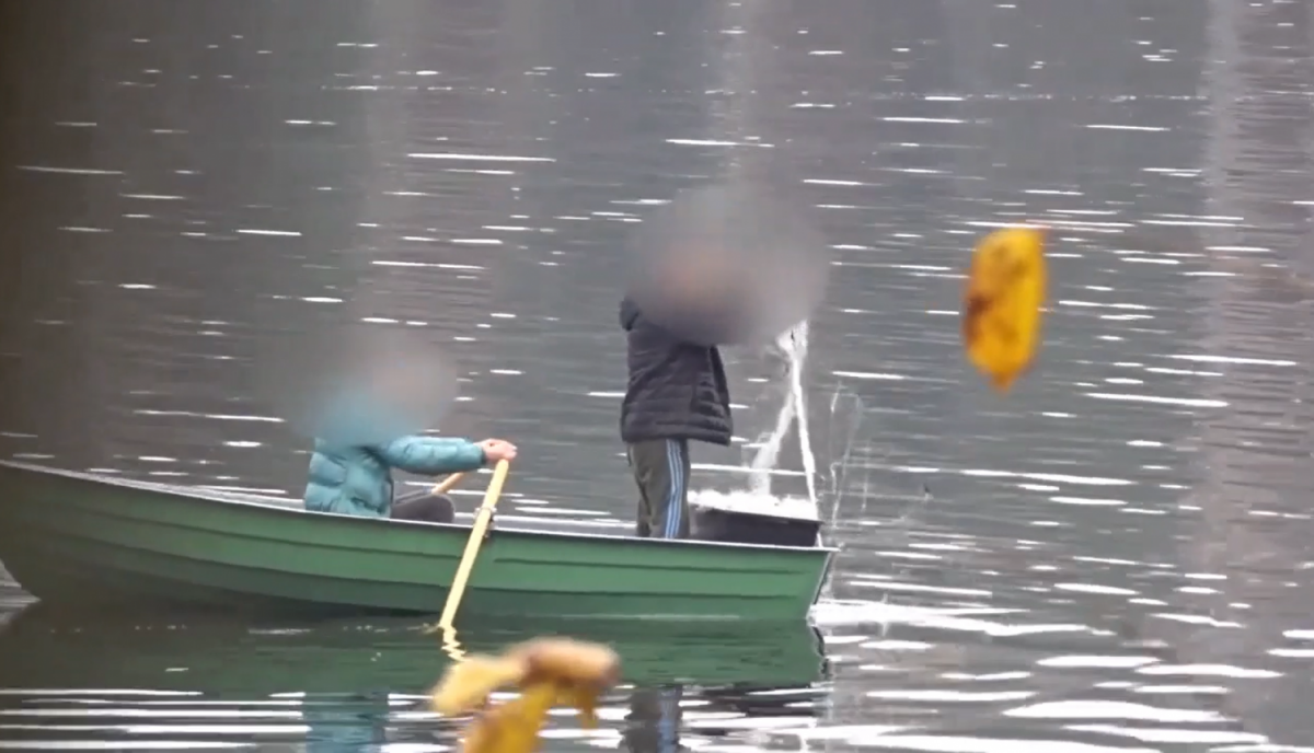 Sēlpils pagastā pieķerti divi maluzvejnieki (VIDEO)