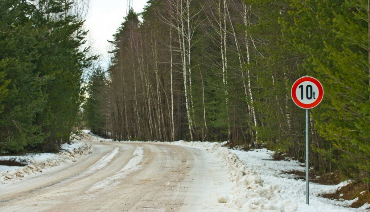 Noteikti transporta masas ierobežojumi uz vairākiem Jēkabpils novada autoceļiem