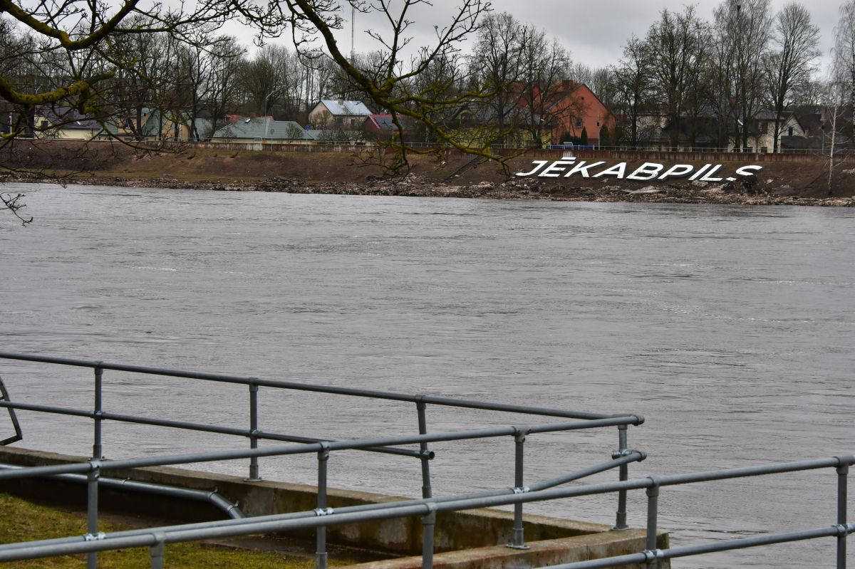 Nākamnedēļ ūdens līmenis Daugavā pazemināsies