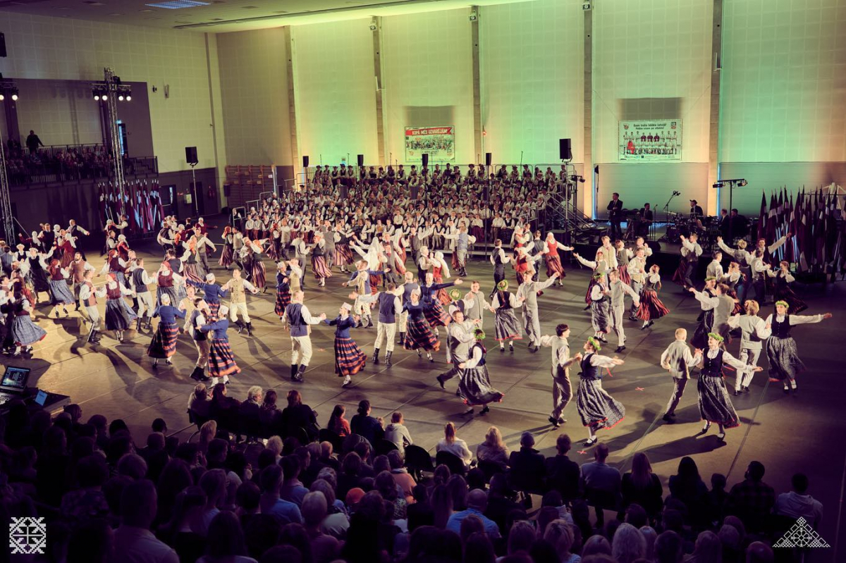 30.jūnijā sākās Dziesmu un deju svētki. No Jēkabpils novada piedalīsies 990 dalībnieki no 42 kolektīviem 
