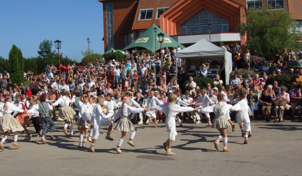 No 3.-5.augustam norisināsies Viesītes pilsētas svētki "Ar mīlestību Viesītei – 95" (PROGRAMMA)