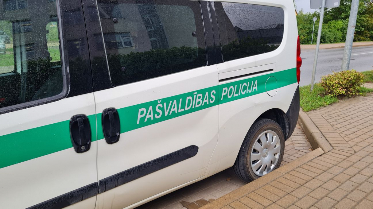 Pašvaldības policija septembrī visvairāk reģistrējusi pārkāpumus par sabiedriskās kārtības neievērošanu