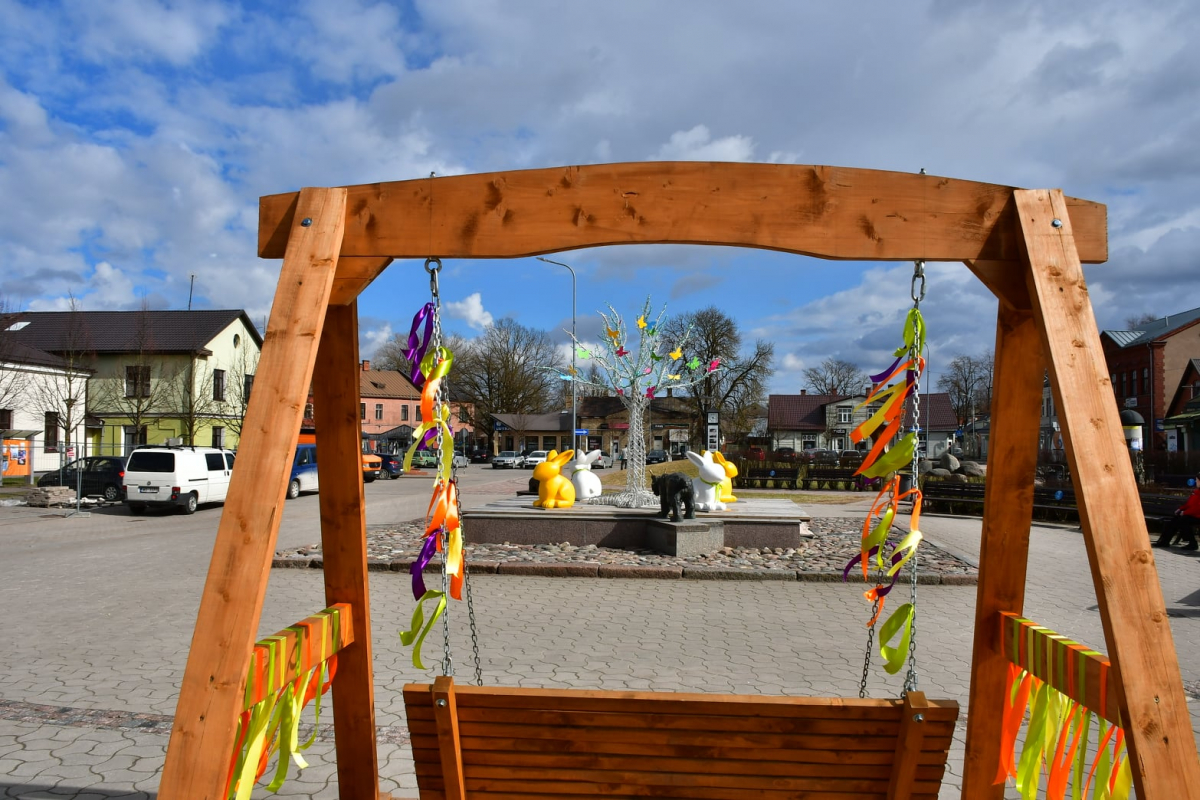 Aprīlis sāksies ar nokrišņiem bagātu un vējainu laiku