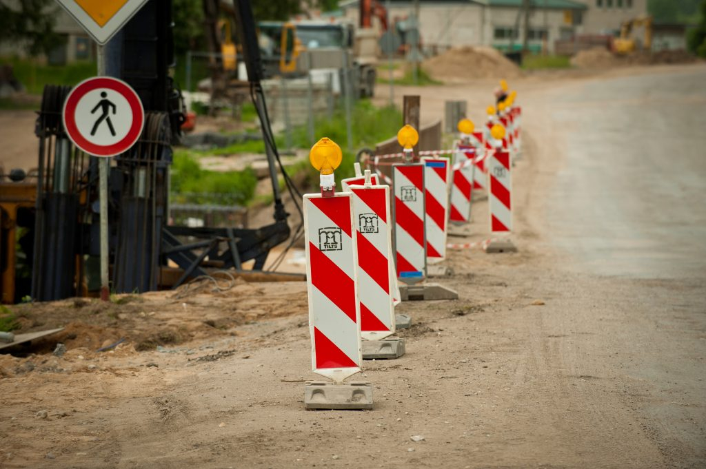 Autoceļa Daudzeva-Viesīte-Apserde remontdarbu laikā būs izmaiņas autobusu maršrutos