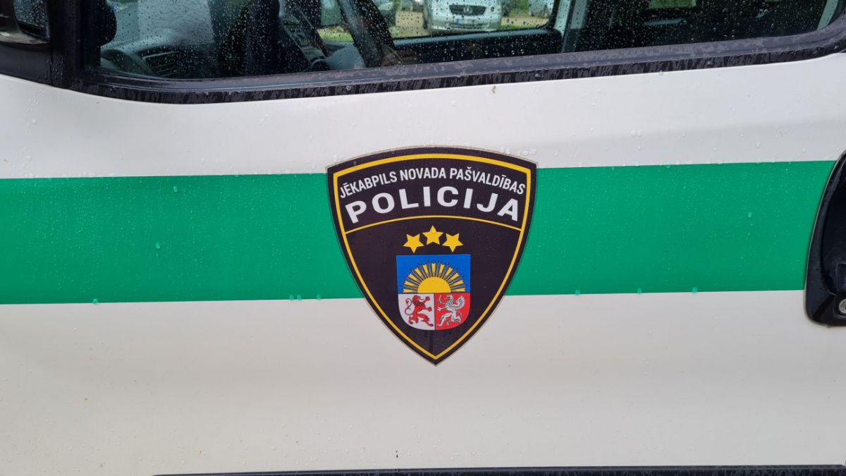 Jēkabpils NPP videonovērošanas monitoringā konstatē 8 alkohola lietošanas gadījumus neatļautā vietā un 15 smēķēšanas pārkāpumus