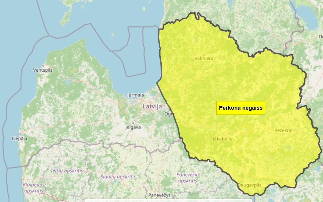Saistībā ar negaisiem valsts dienvidaustrumos brīdinājums mainīts uz dzelteno (MAINĪTS VIRSRAKSTS, PAPILDINĀTS)