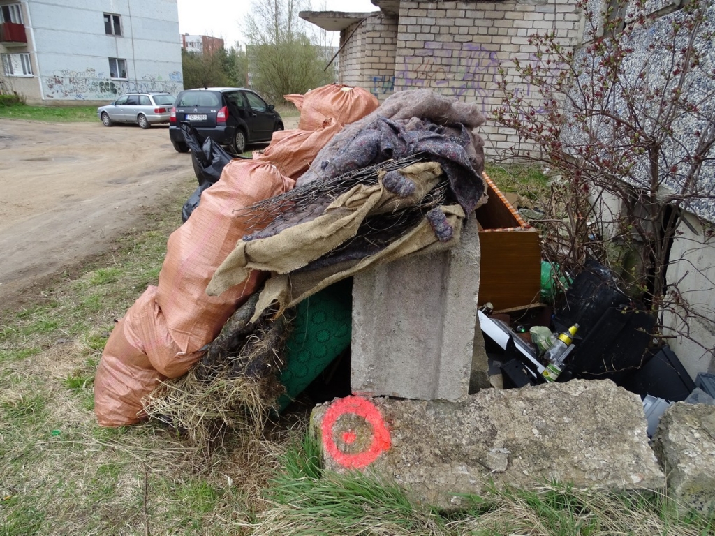 Lielā talka Jēkabpilī, Viestura ielā 38 (FOTO)