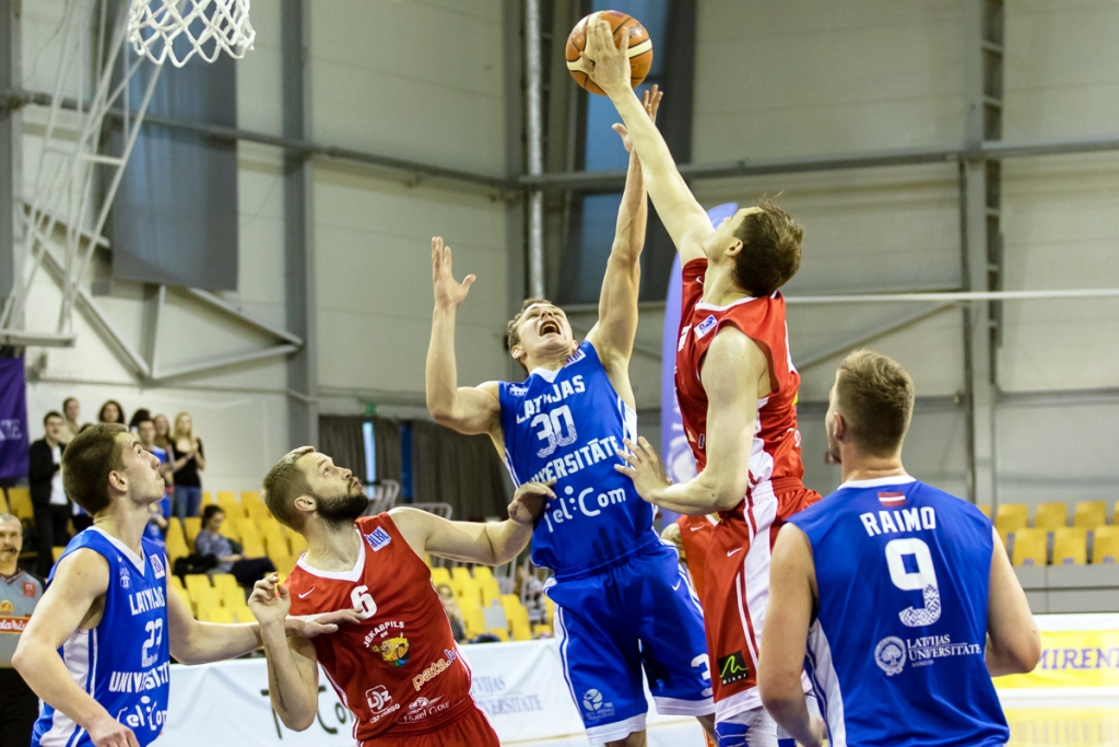 BK „Jēkabpils” uzvar „LU” un turpina cīņu par izslēgšanas spēlēm (FOTO)