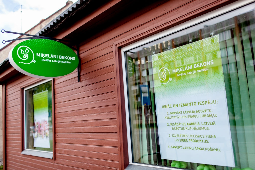 Miķelāni Bekons turpina attīstīties
