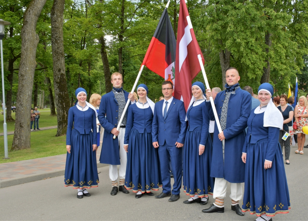 Jēkabpils domes priekšsēdētājs R. Ragainis izsaka pateicību pilsētas svētku organizatoriem