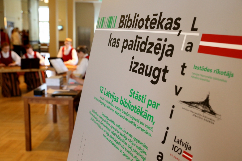 Uz Pļaviņu novadu ceļo izstāde “Bibliotēkas, kas palīdzēja izaugt Latvijai”
