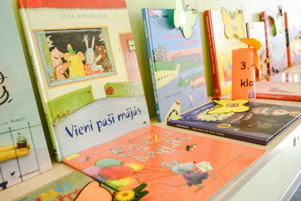 Jēkabpils Galvenās bibliotēkas Bērnu literatūras nodaļa saņem pateicību