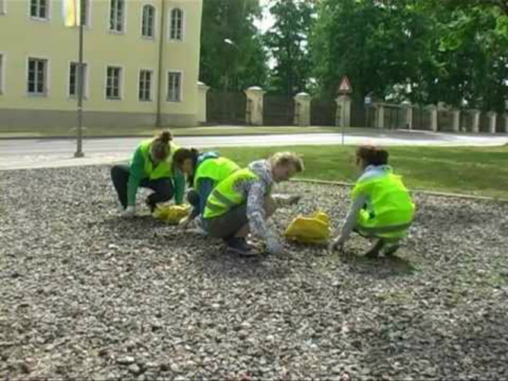 NVA skolēniem izsludina reģistrēšanos papildu darbvietām vasaras brīvlaikā