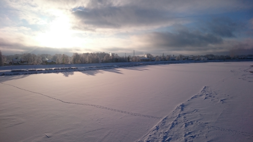 Pirmais drosminieks jau šķērsojis Daugavu pa ledu pie Jēkabpils