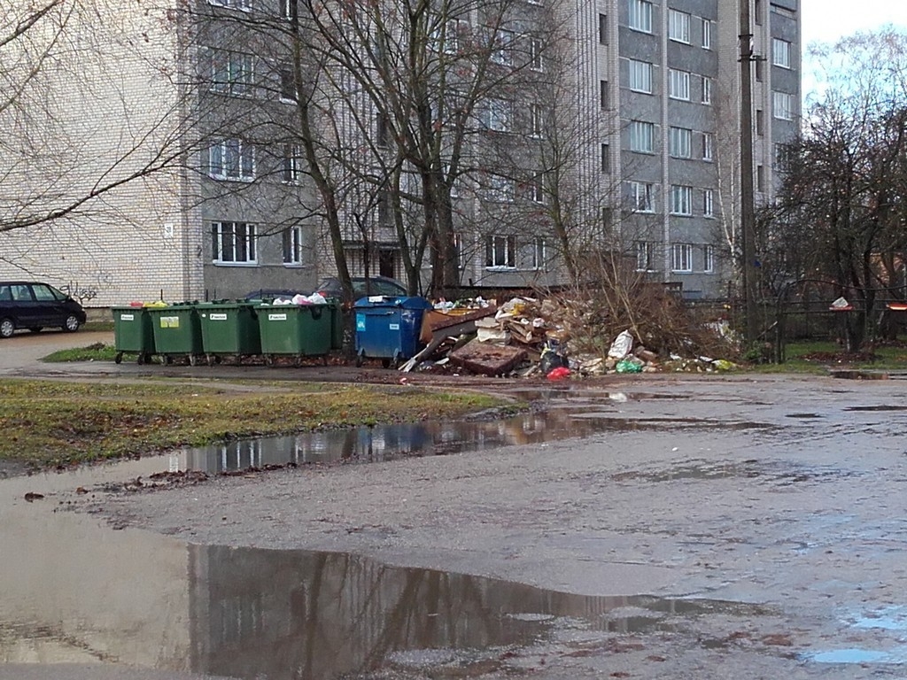 Aculiecinieks: Kurš uzņemsies atbildību par šo trakumu? (FOTO)